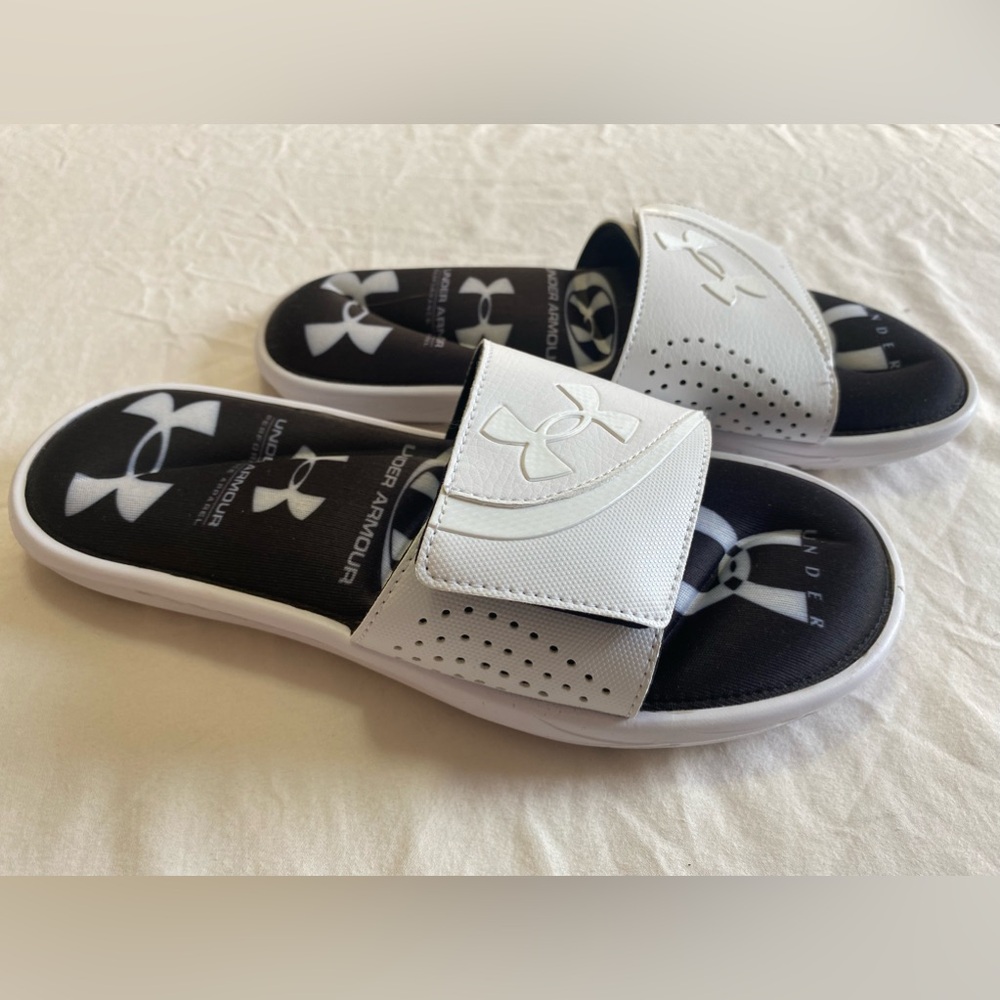 Under Armour White slides Women’s size 8